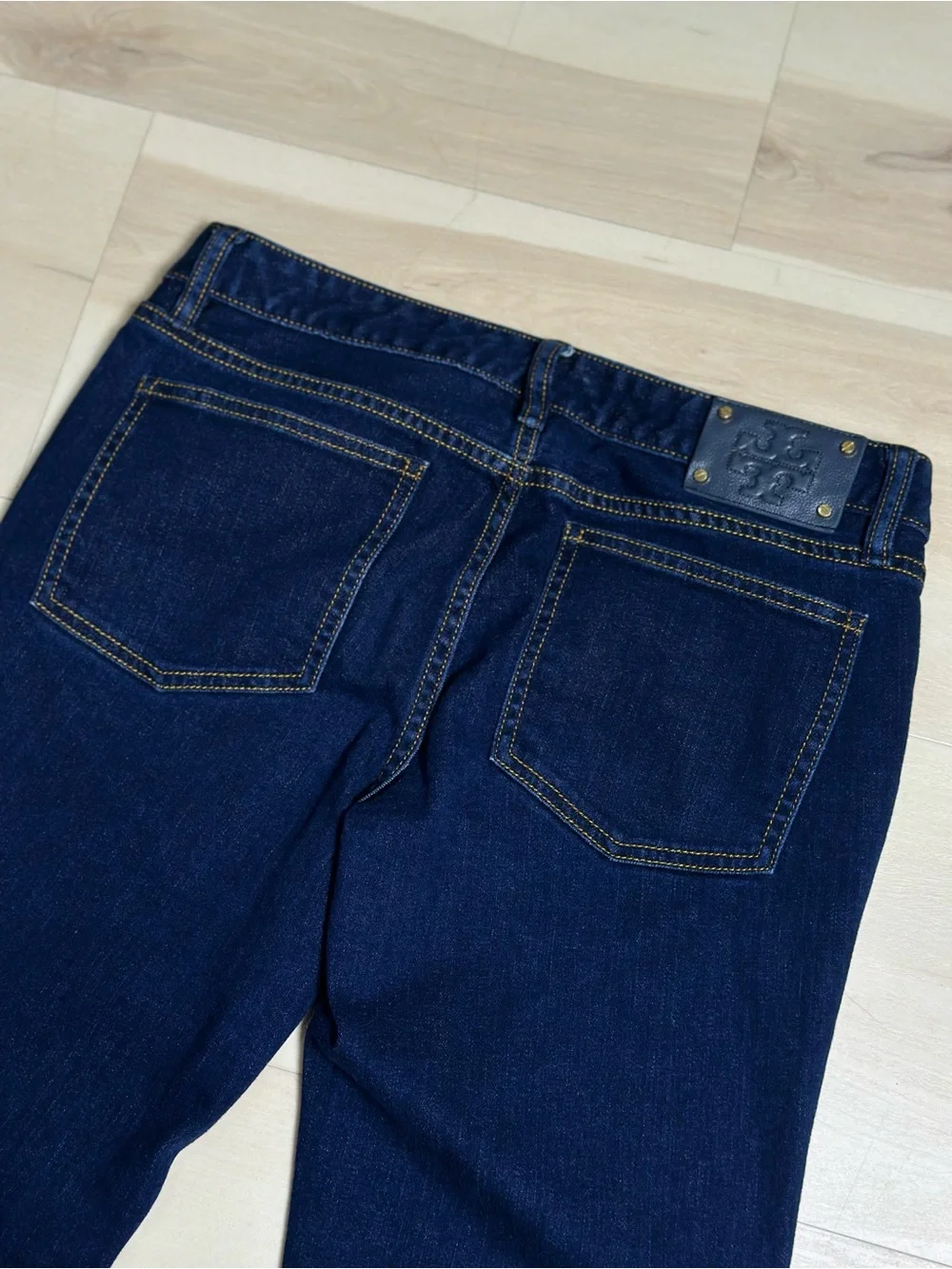 Tory Burch approximate measurements